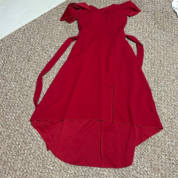 Formal high low Dress with off shoulder, frontal split and waist tie belt. - Picture 1 of 5